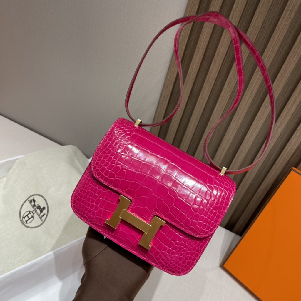 【Angel Birkin】 Hermes Constance Alligator shiny J5 Rose Sheherazade ...